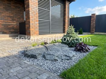 Малое изображение 1 - Декоративная крышка Камень D100/5 Люкс, Серый